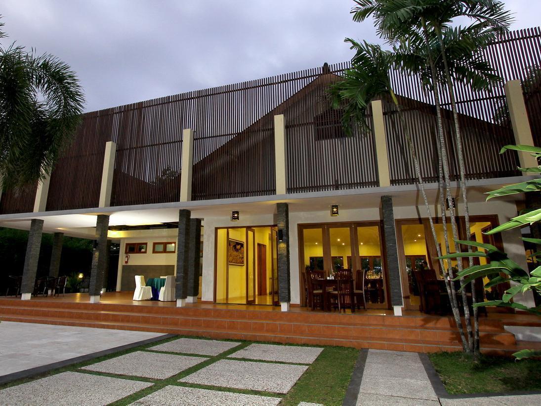 Oyo 743 Garden Guesthouse Maguwo Exterior photo